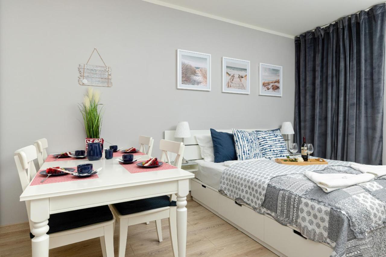 Nadmorskie Z Balkonem - Grunwaldzka By Renters Apartment Pobierowo